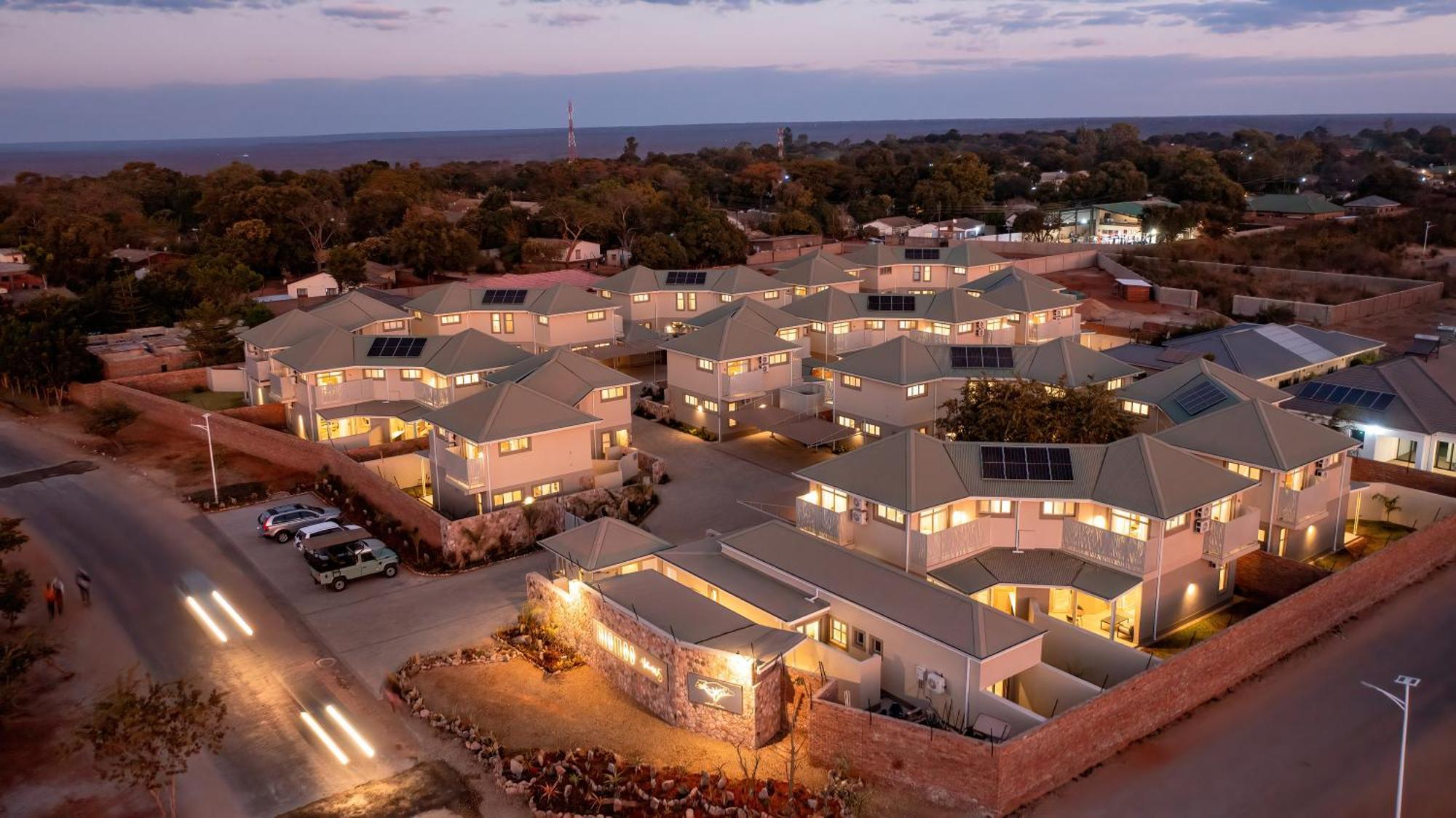 Miombo Mews Apartment Victoria Falls Exterior photo