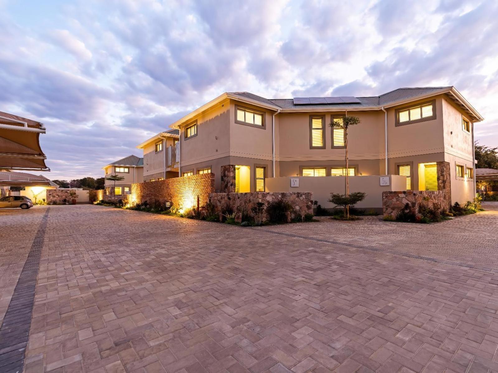 Miombo Mews Apartment Victoria Falls Exterior photo